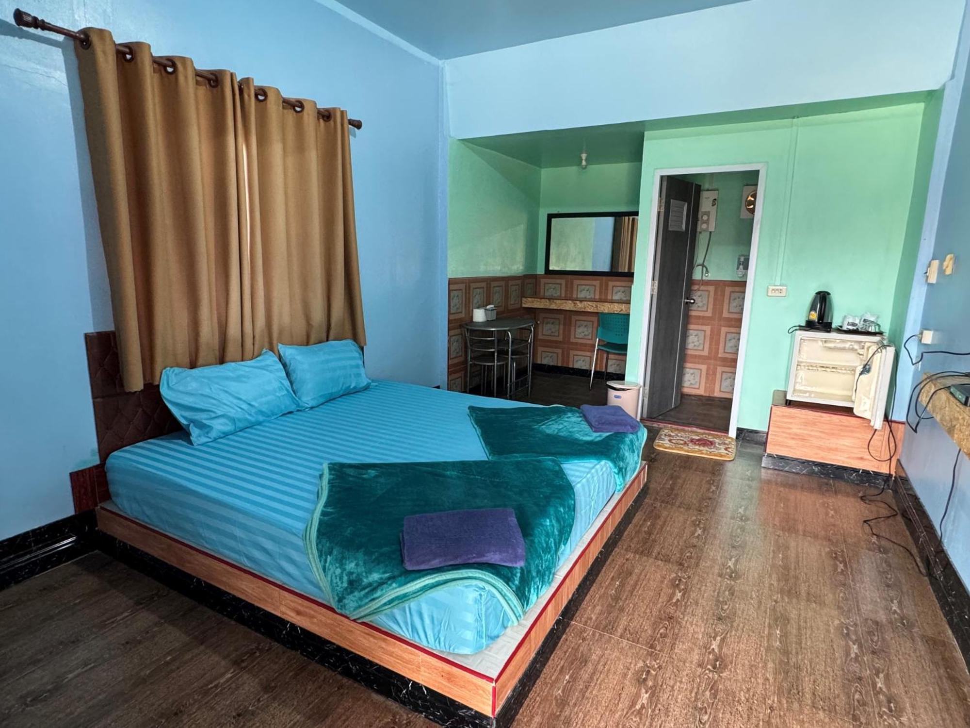 Busby Resort Ban Ta Phraya Dış mekan fotoğraf